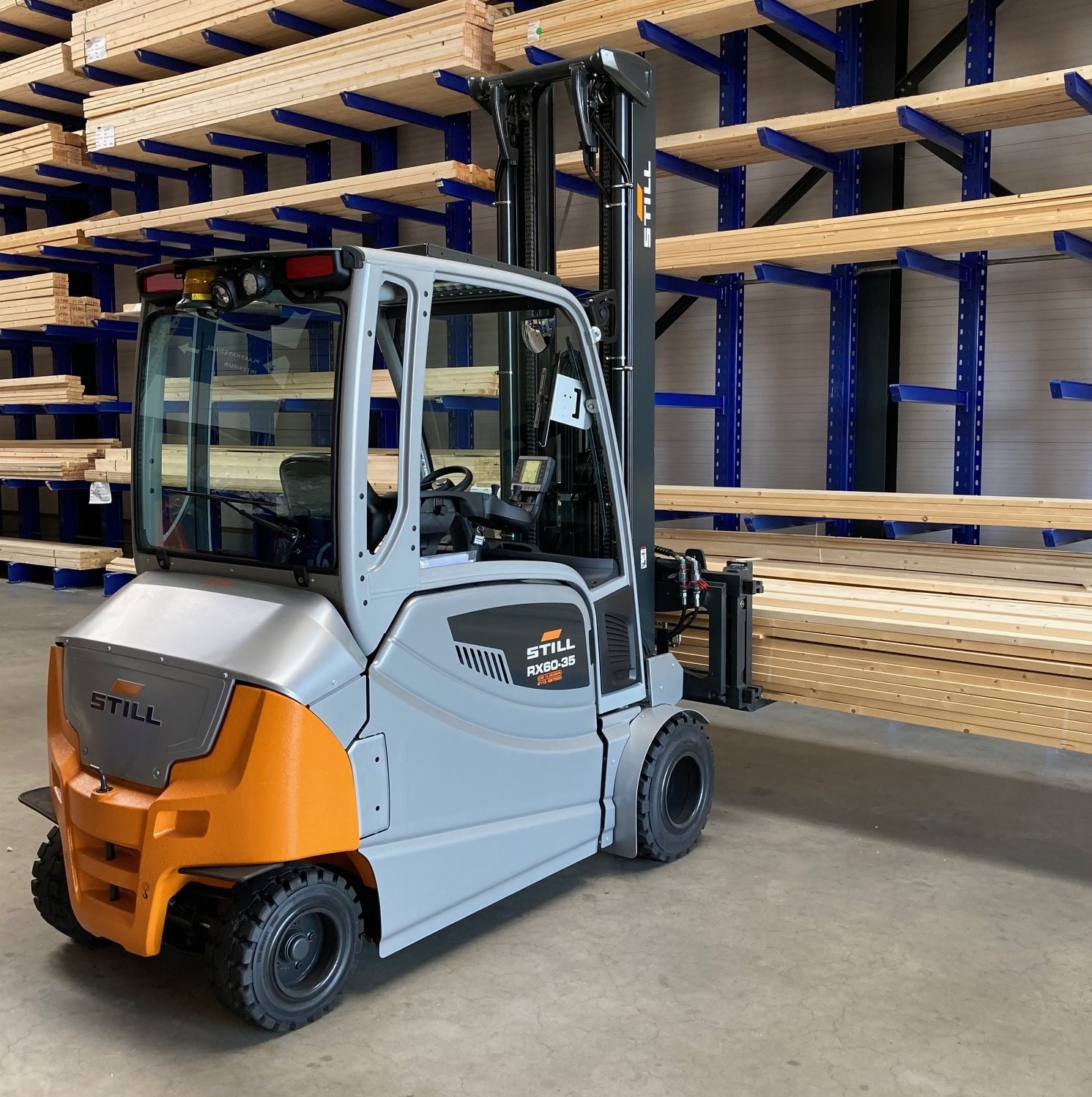 Esselink Bouwcenter investeert in nieuwe STILL RX 60-35's