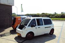 Burgemeester Goes test elektrische auto