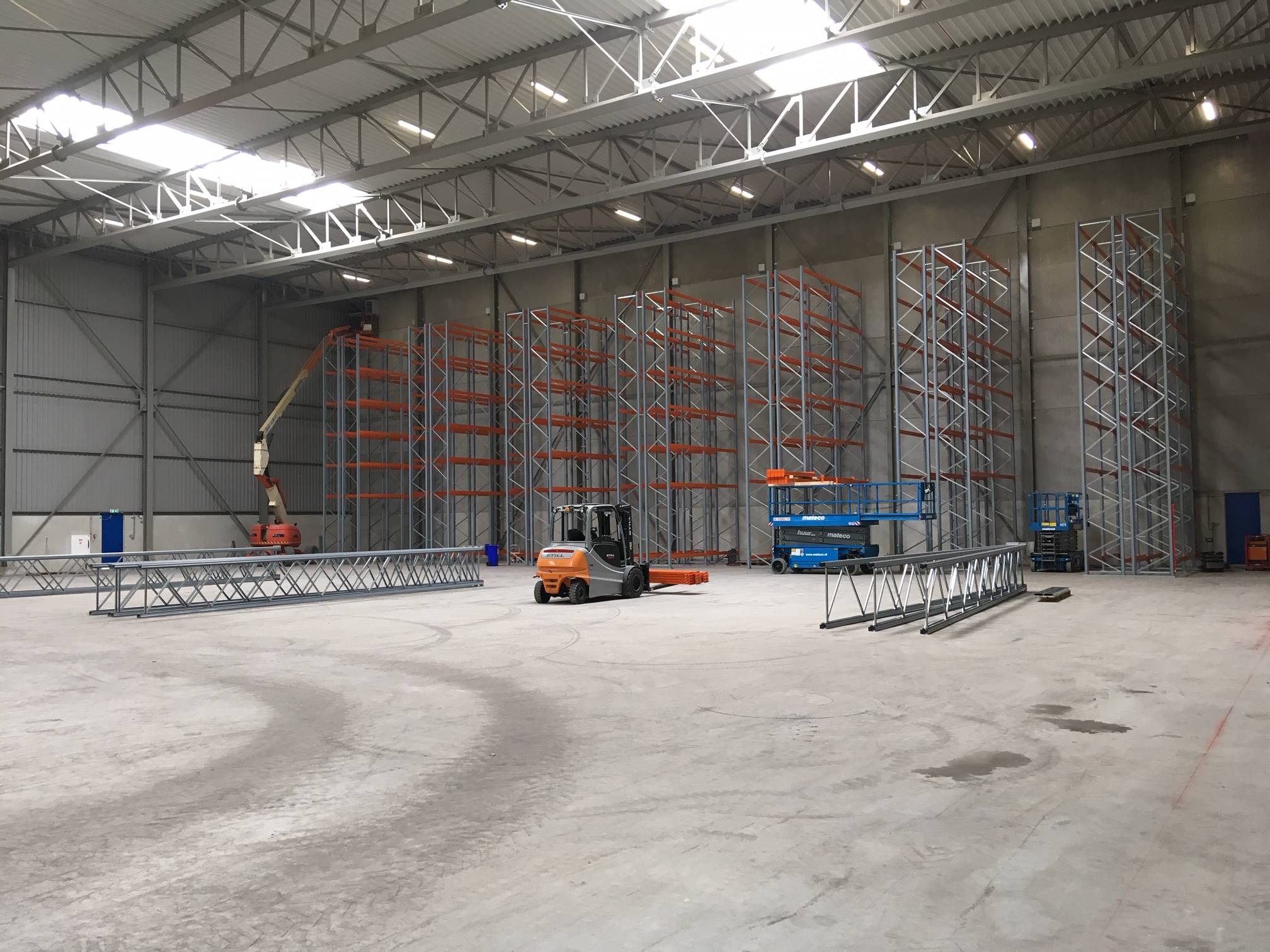 Inrichting nieuwbouw magazijn met palletstellingen Zeeuws-Vlaanderen