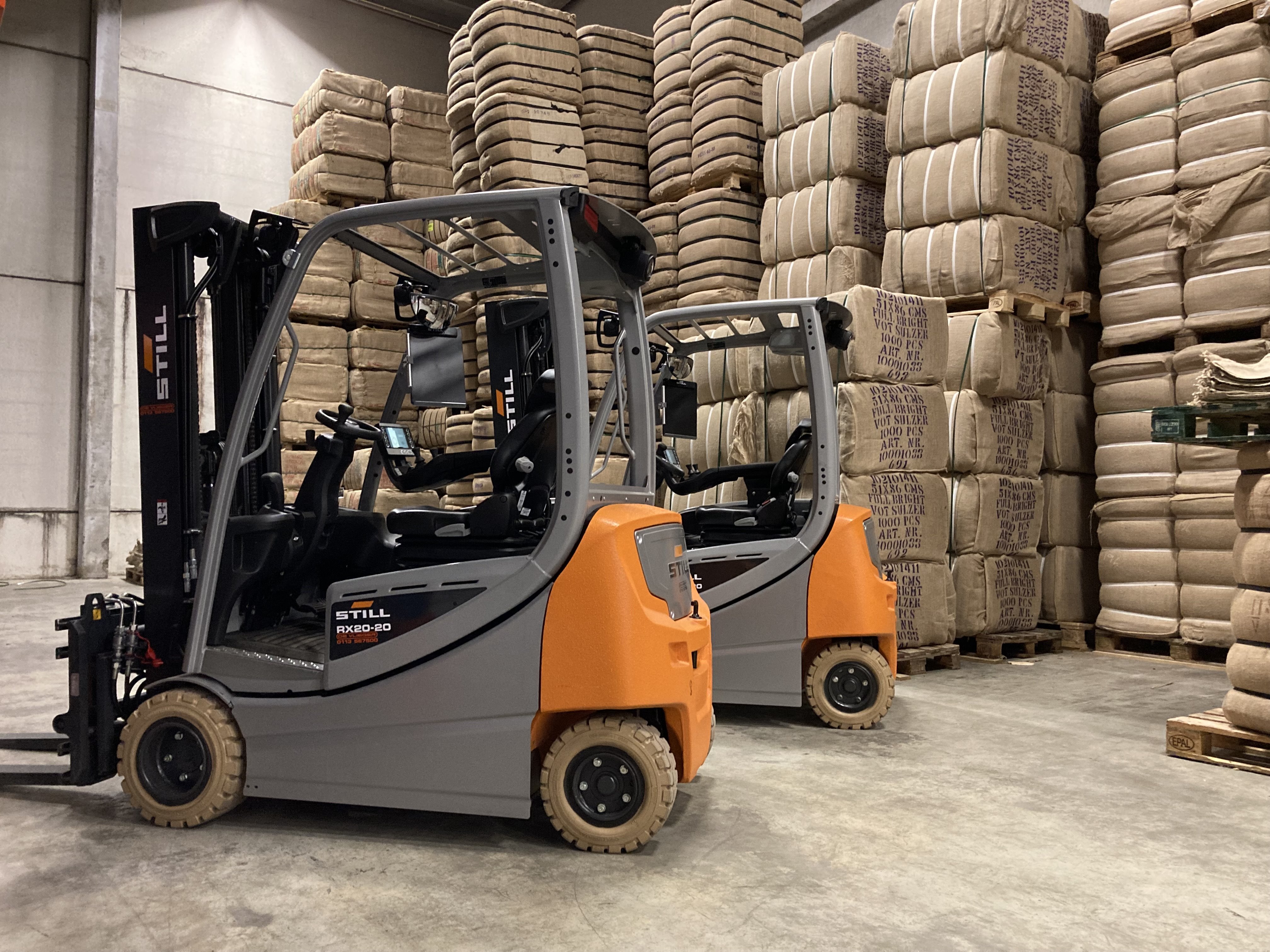 Nieuwe STILL RX 20-20P (2x) afgeleverd bij NNZ