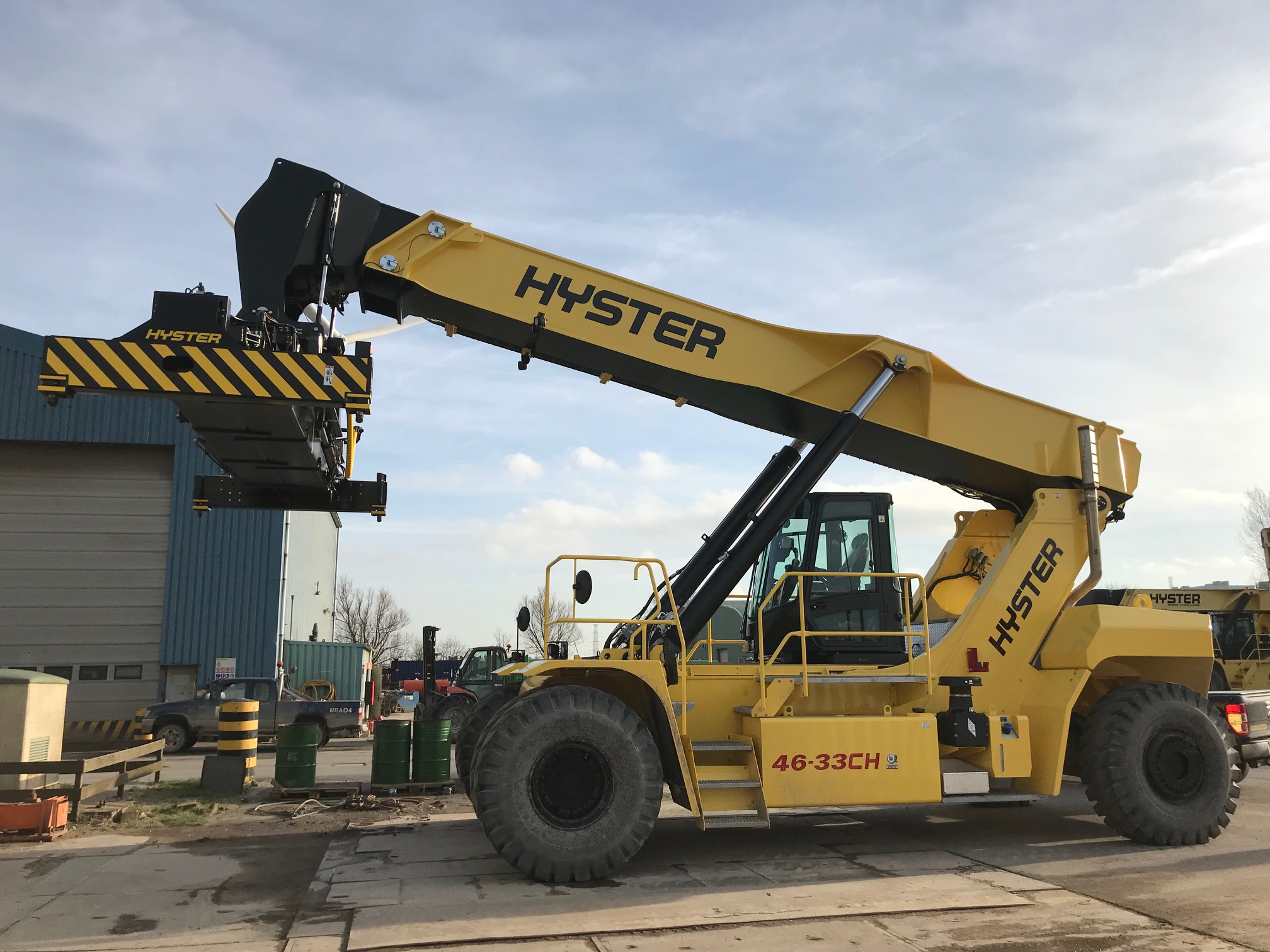 Nieuwe Reachstacker afgeleverd!